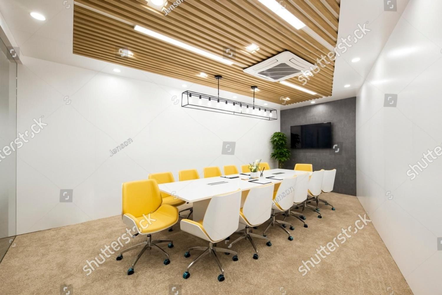 Малый конференц-зал